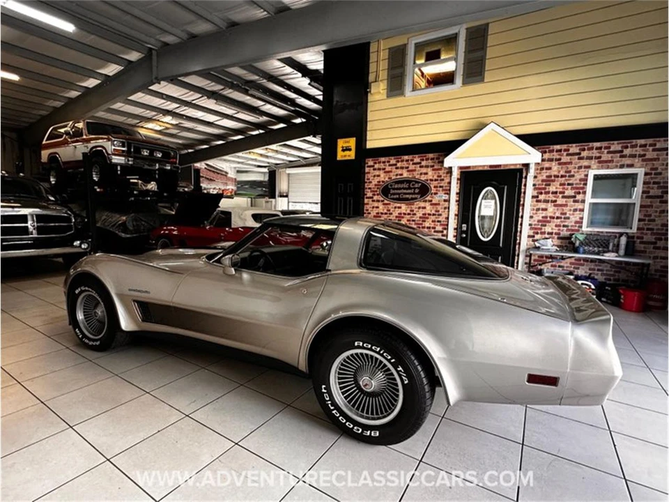1982 Chevrolet Corvette C3 - Image 21 of 31