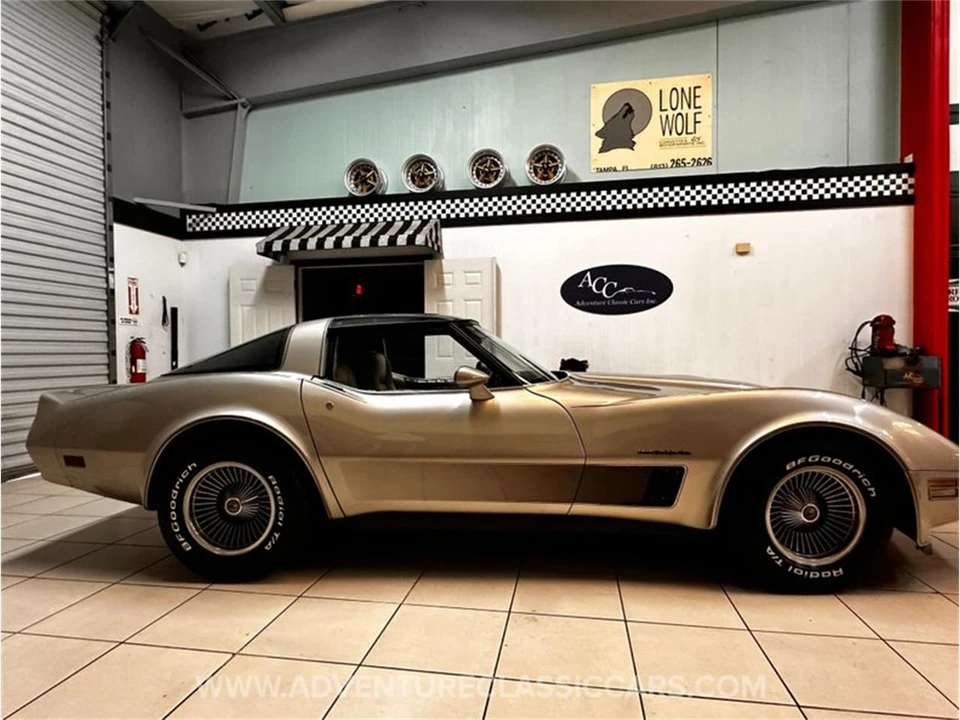 1982 Chevrolet Corvette C3 - Image 17 of 31