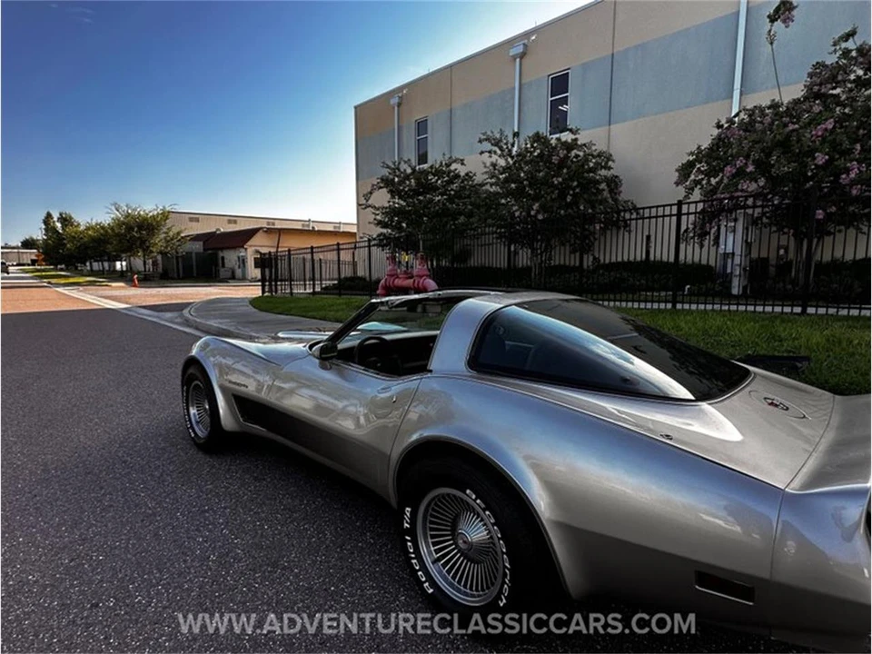 1982 Chevrolet Corvette C3 - Image 25 of 31
