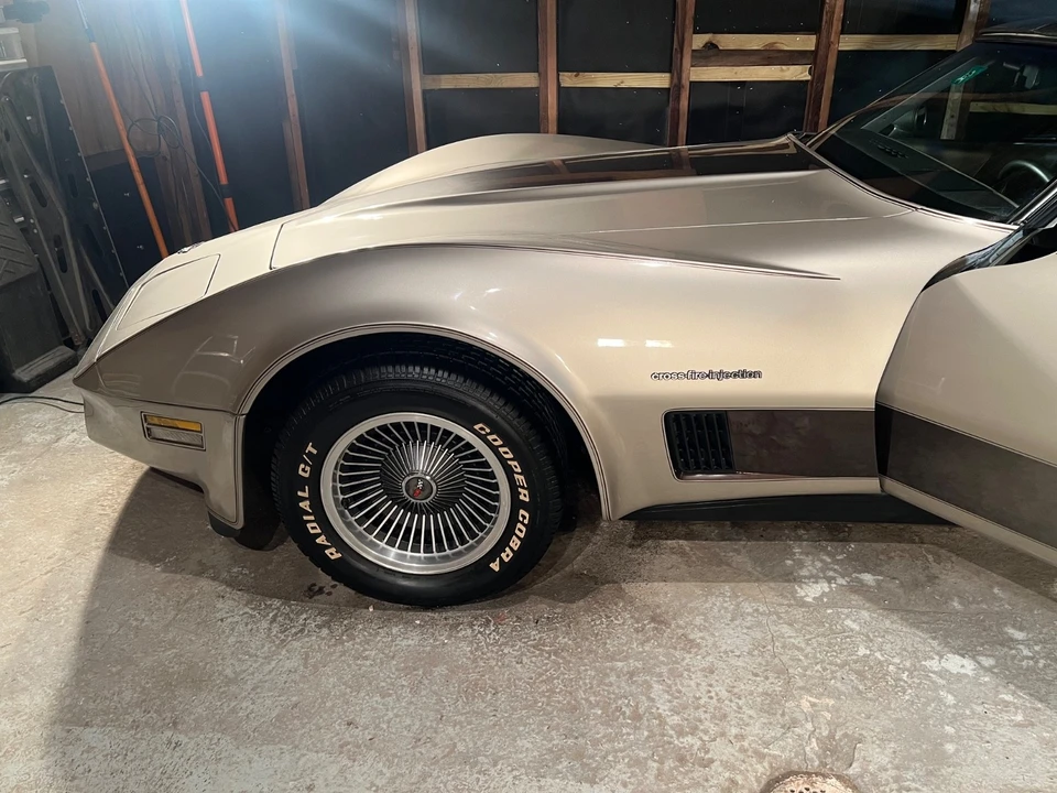 1982 Chevrolet Corvette C3 - Image 11 of 13