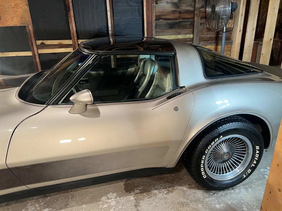 1982 Chevrolet Corvette C3 - Image 4 of 13