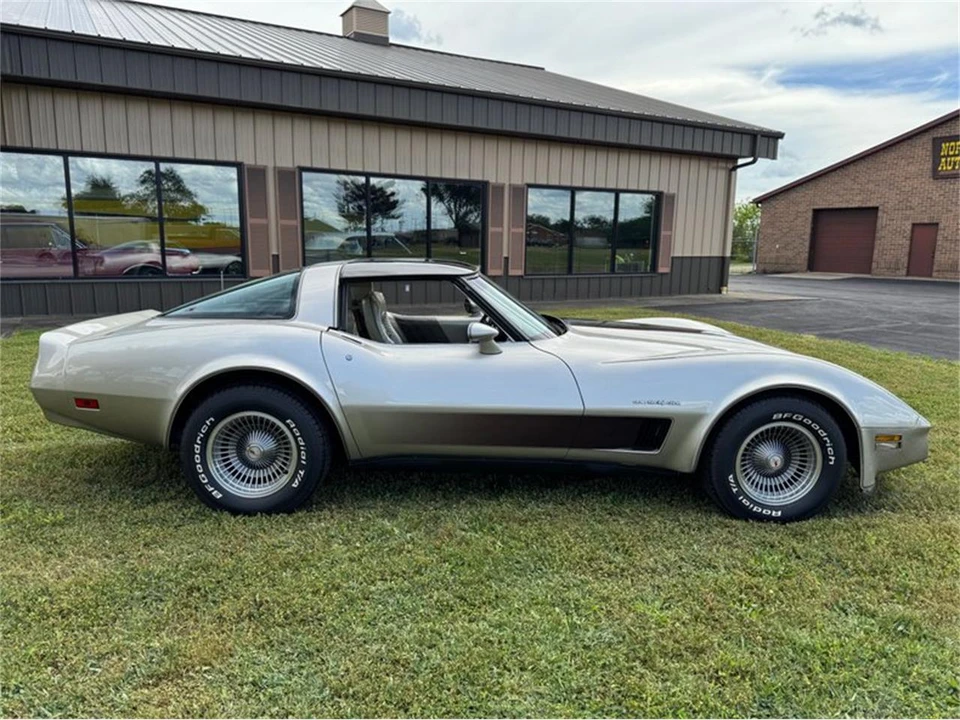 1982 Chevrolet Corvette C3 - Image 4 of 23