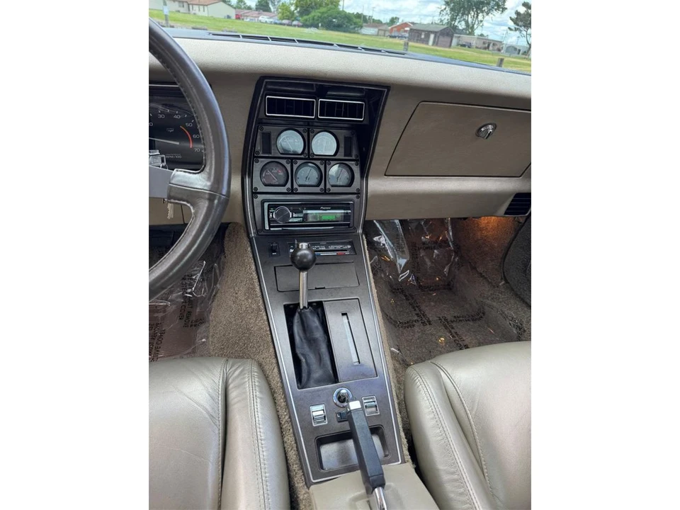 1982 Chevrolet Corvette C3 - Image 14 of 23
