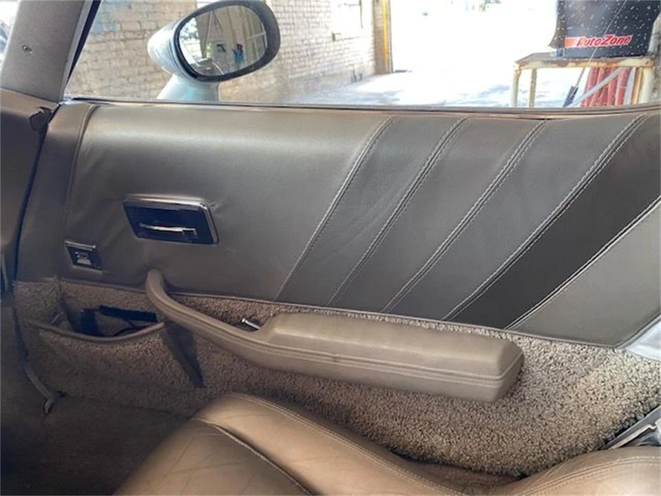 1982 Chevrolet Corvette C3 - Image 5 of 18