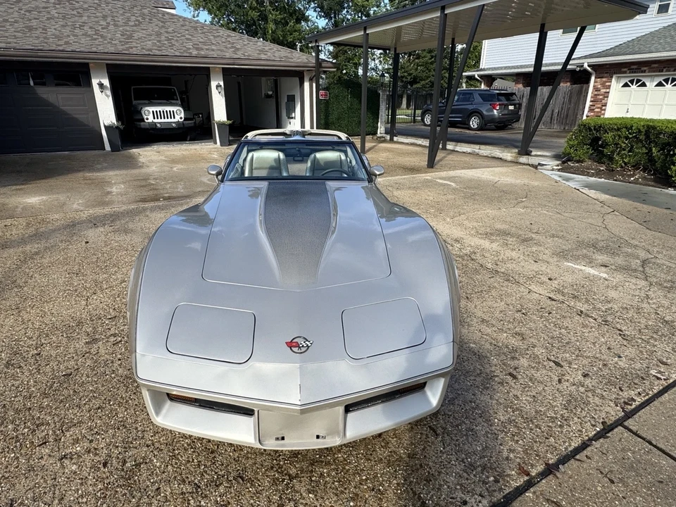 1982 Chevrolet Corvette C3 - Image 2 of 10