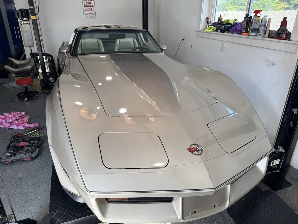 1982 Chevrolet Corvette C3 - Image 7 of 10