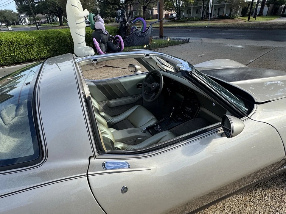 1982 Chevrolet Corvette C3 - Image 5 of 10