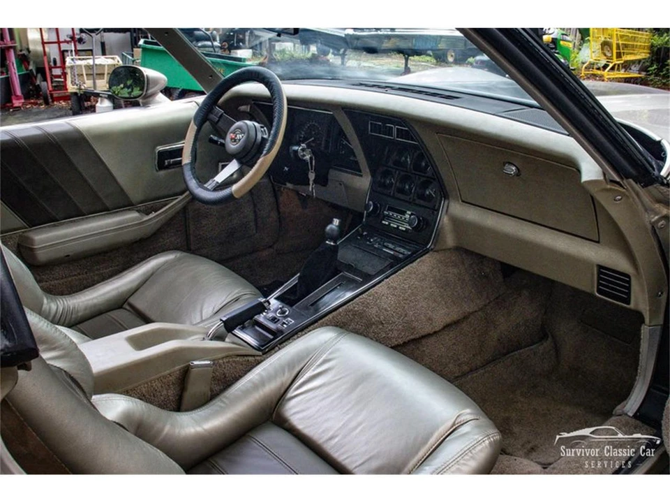 1982 Chevrolet Corvette C3 - Image 19 of 24