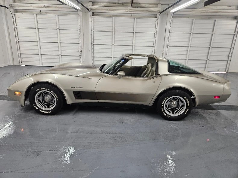 1982 Chevrolet Corvette C3 - Image 4 of 31