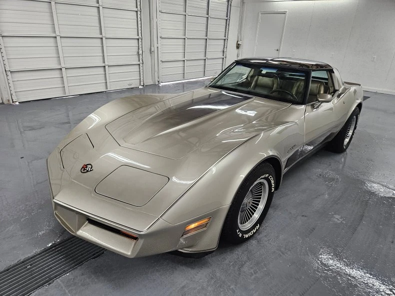 1982 Chevrolet Corvette C3 - Image 14 of 31