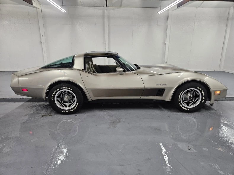 1982 Chevrolet Corvette C3 - Image 20 of 31