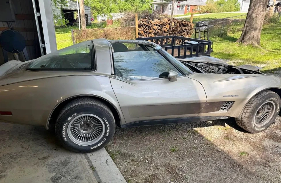 1982 Chevrolet Corvette C3 - Image 4 of 12