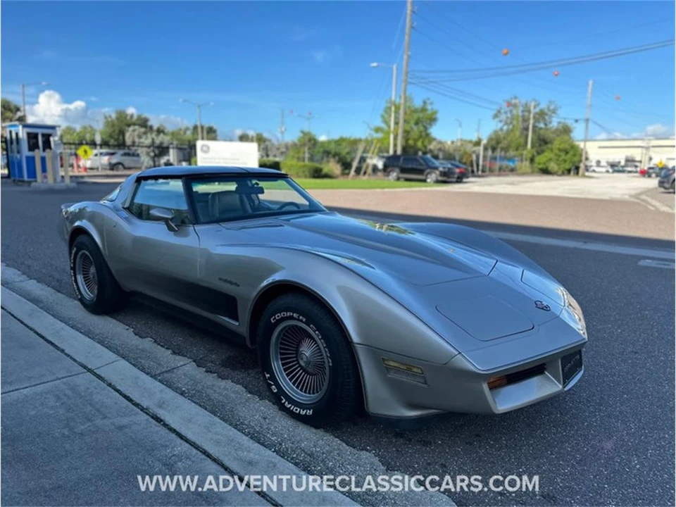 1982 Chevrolet Corvette C3 - Image 16 of 31