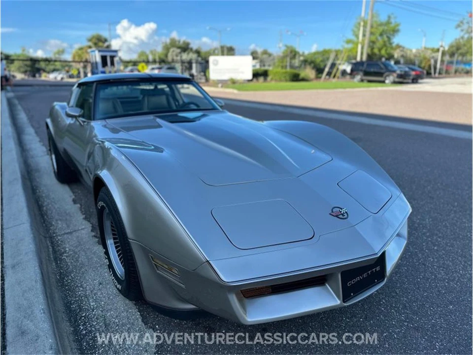 1982 Chevrolet Corvette C3 - Image 9 of 31