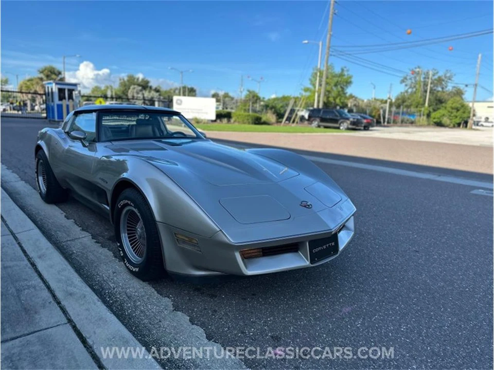 1982 Chevrolet Corvette C3 - Image 15 of 31