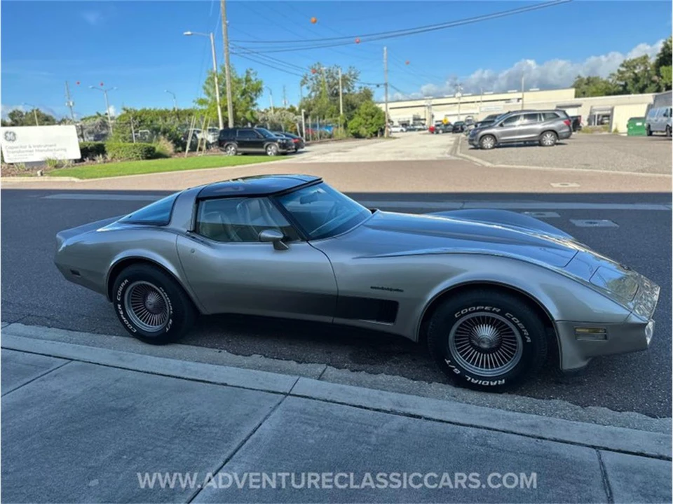 1982 Chevrolet Corvette C3 - Image 17 of 31