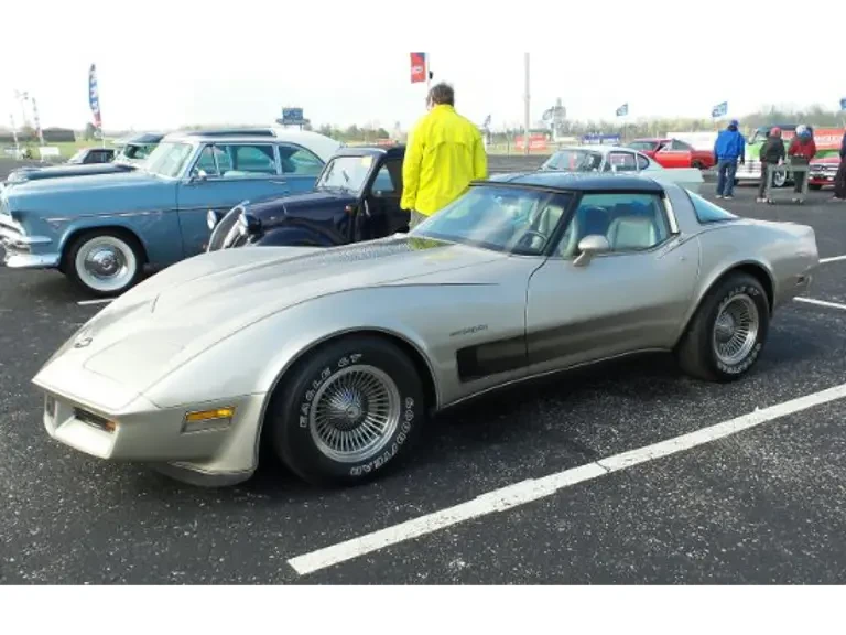 1982 Chevrolet Corvette C3 - Image 2 of 2
