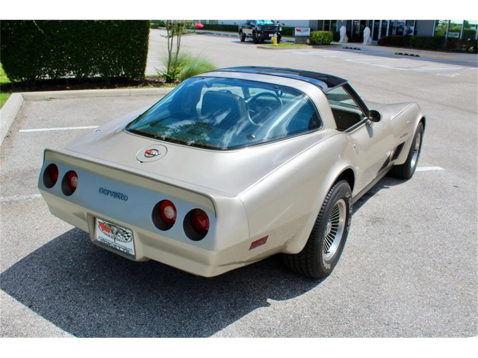 1982 Chevrolet Corvette C3 - Image 14 of 31