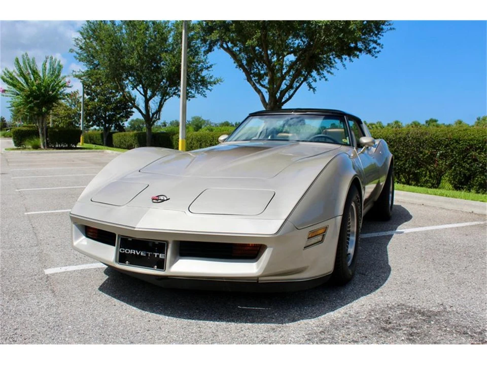 1982 Chevrolet Corvette C3 - Image 6 of 31
