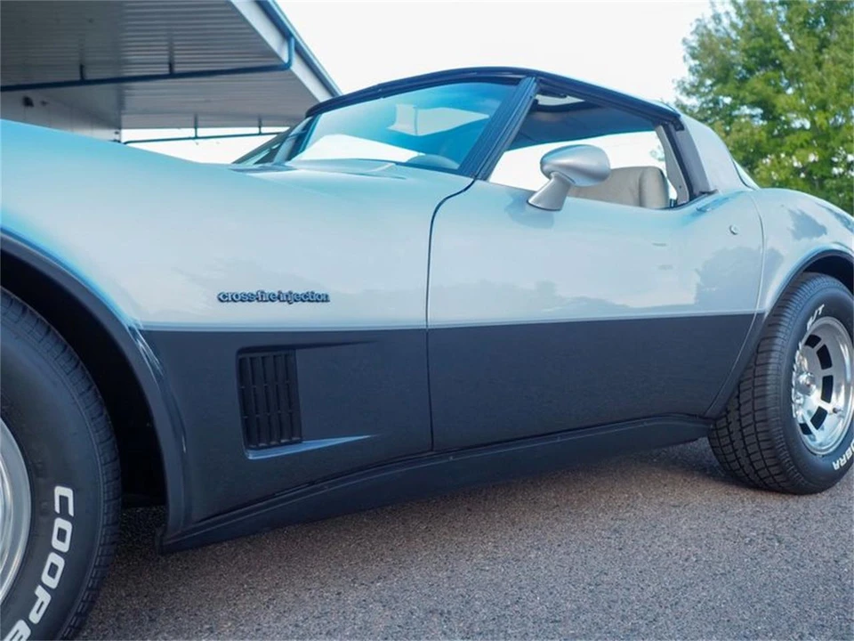 1982 Chevrolet Corvette C3 - Image 17 of 31