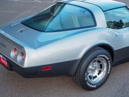 1982 Chevrolet Corvette C3 - Image 14 of 31