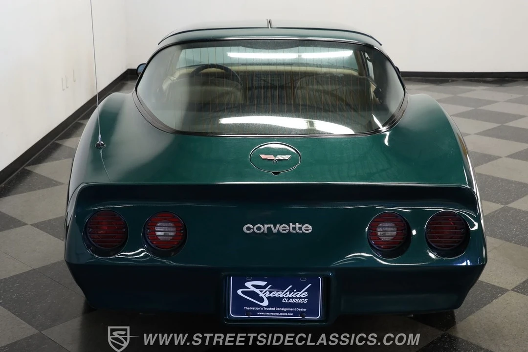1982 Chevrolet Corvette C3 - Image 9 of 12