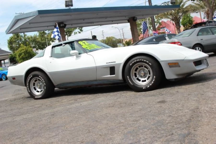 1982 Chevrolet Corvette C3 - Image 10 of 10