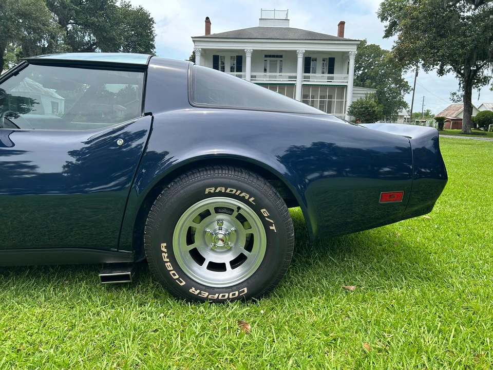 1982 Chevrolet Corvette C3 - Image 20 of 31