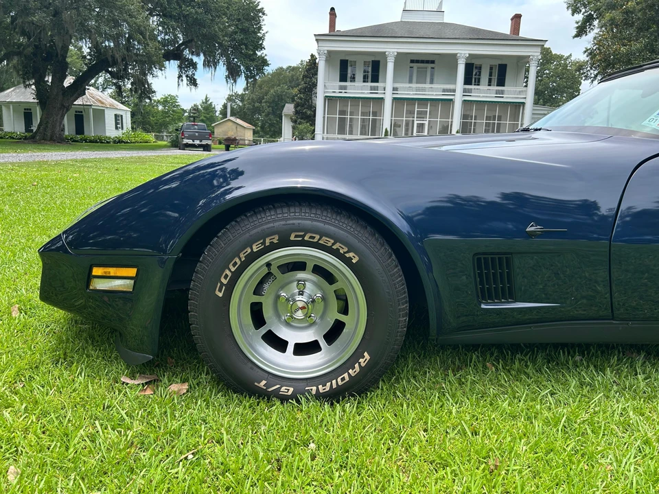 1982 Chevrolet Corvette C3 - Image 14 of 31
