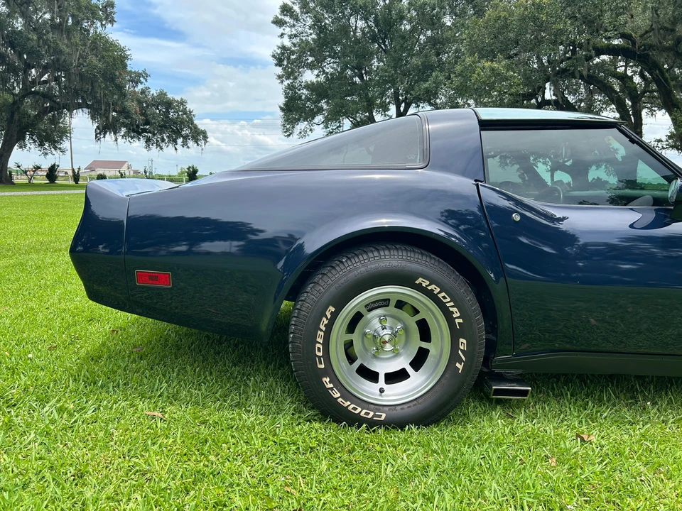 1982 Chevrolet Corvette C3 - Image 24 of 31