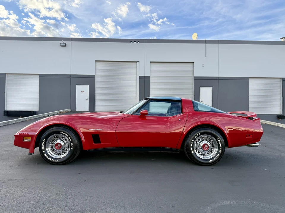 1982 Chevrolet Corvette C3 - Image 6 of 31