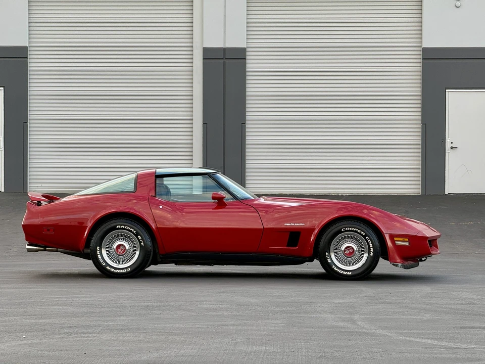 1982 Chevrolet Corvette C3 - Image 18 of 31