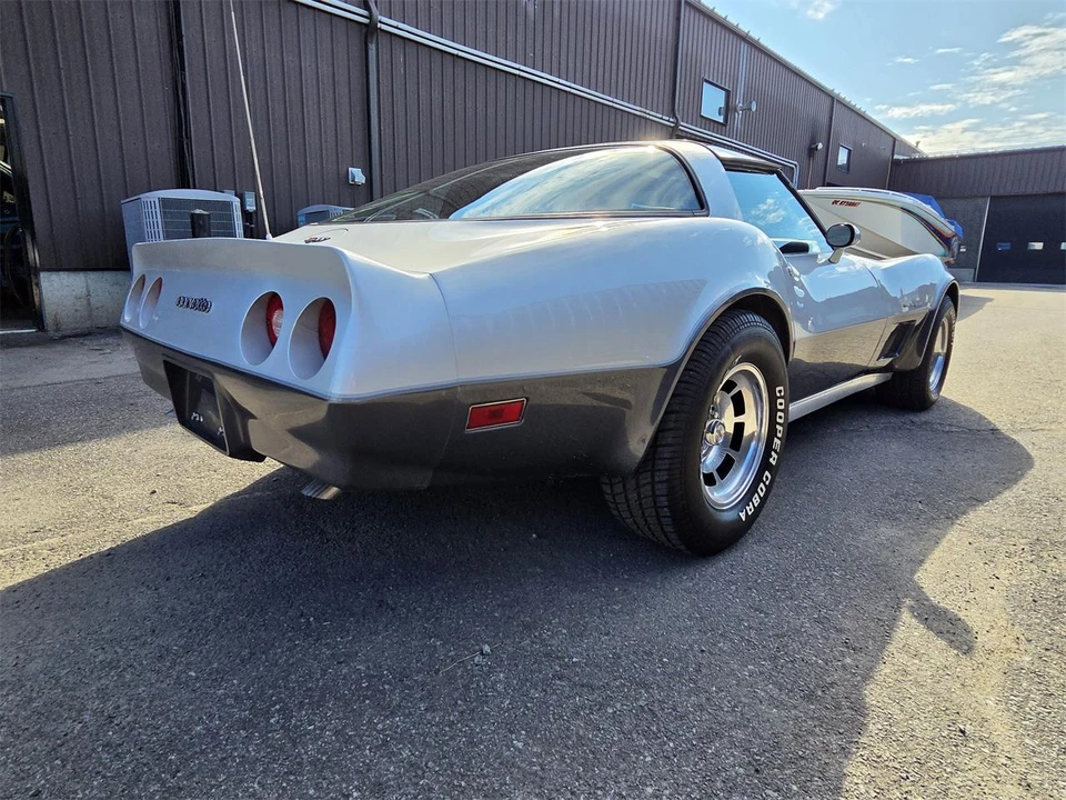 1982 Chevrolet Corvette C3 - Image 10 of 31