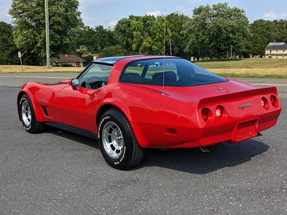 1982 Chevrolet Corvette C3 - Image 8 of 31