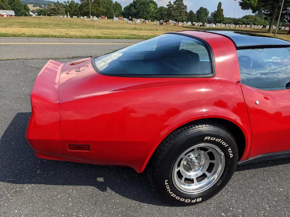 1982 Chevrolet Corvette C3 - Image 30 of 31
