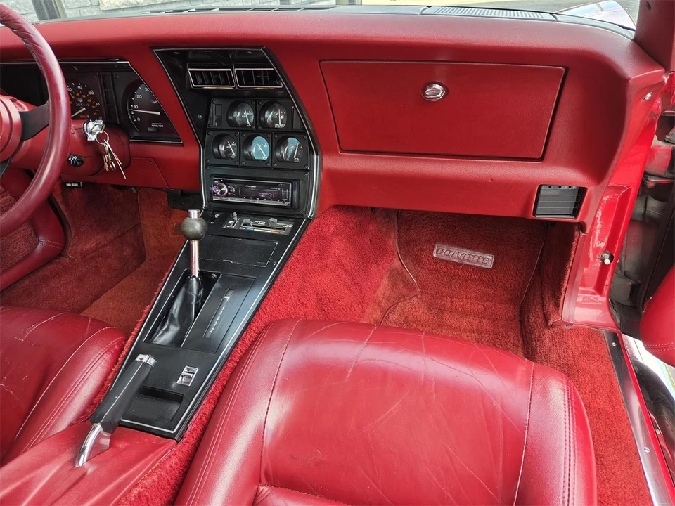 1982 Chevrolet Corvette C3 - Image 24 of 31