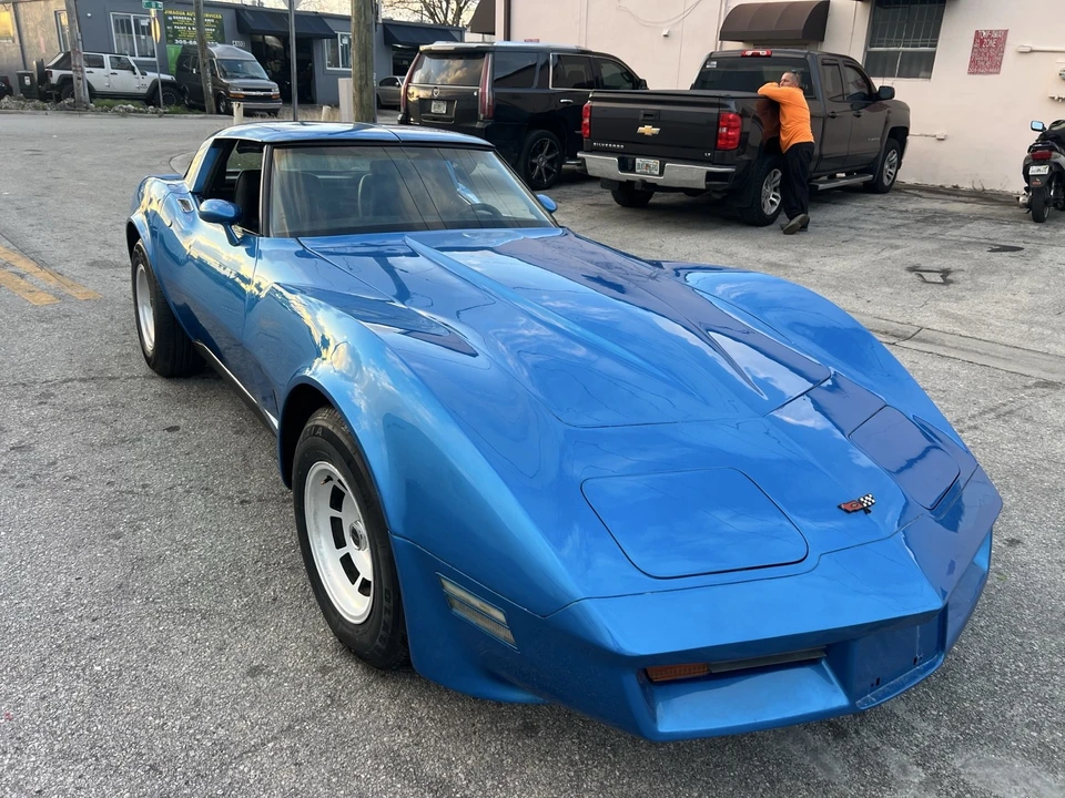 1982 Chevrolet Corvette C3 - Image 13 of 21