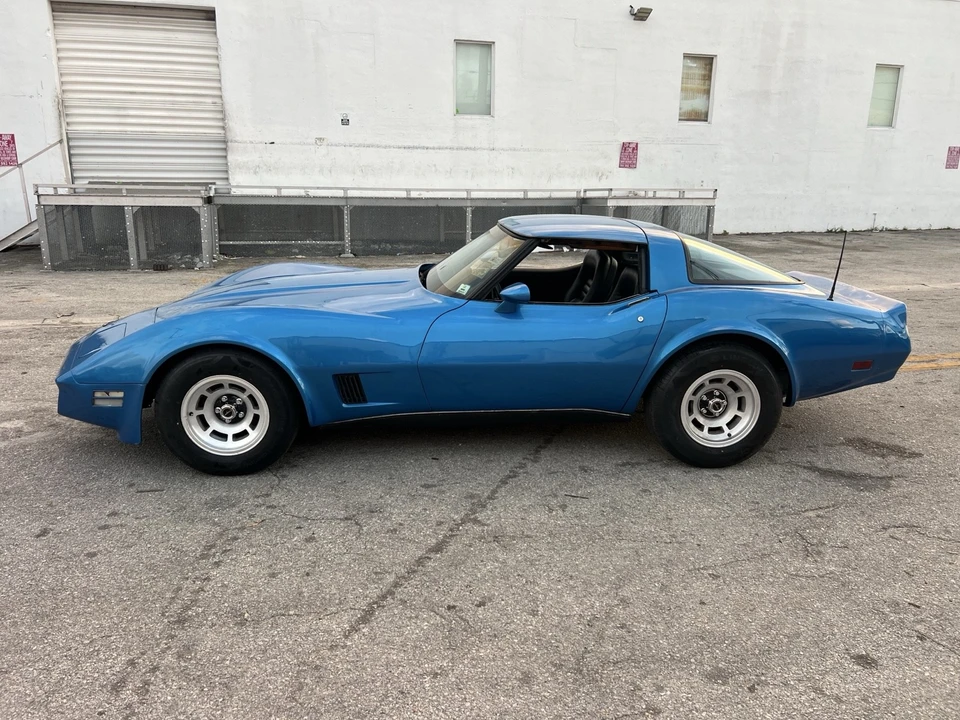 1982 Chevrolet Corvette C3 - Image 4 of 21