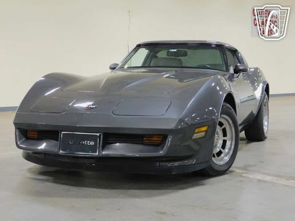 1982 Chevrolet Corvette C3 - Image 5 of 12
