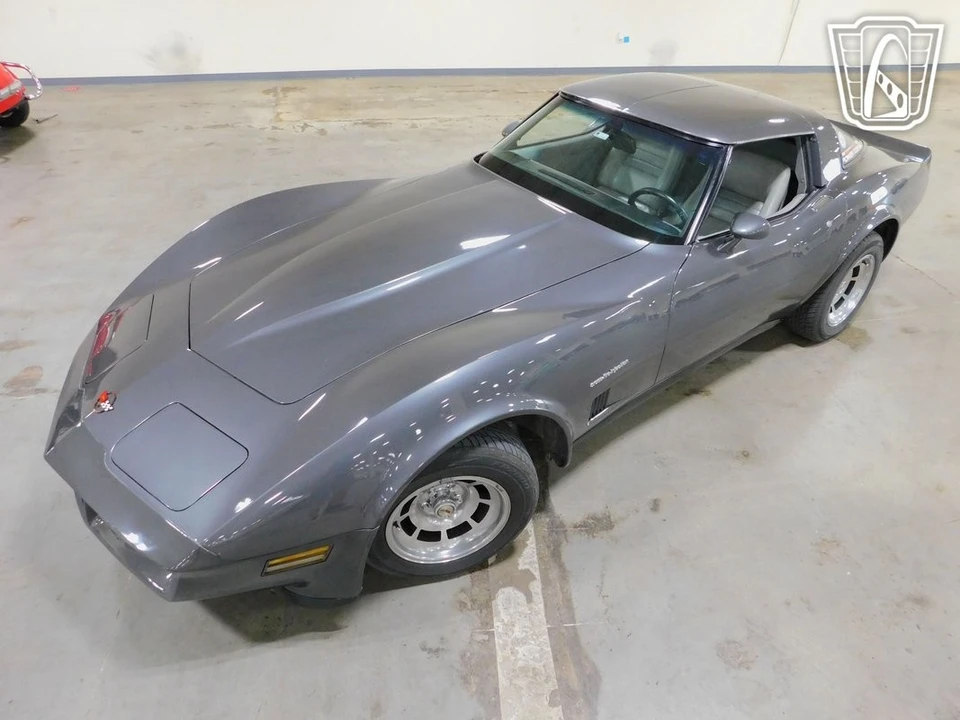 1982 Chevrolet Corvette C3 - Image 10 of 12