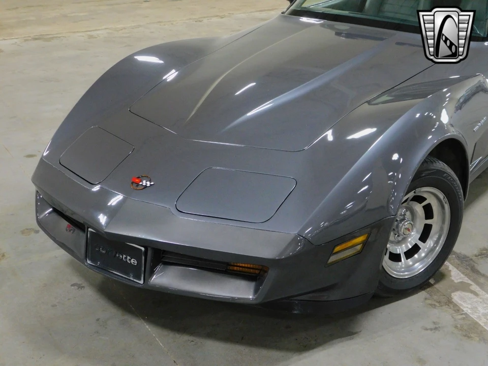 1982 Chevrolet Corvette C3 - Image 9 of 12