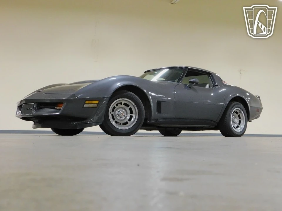 1982 Chevrolet Corvette C3 - Image 8 of 12