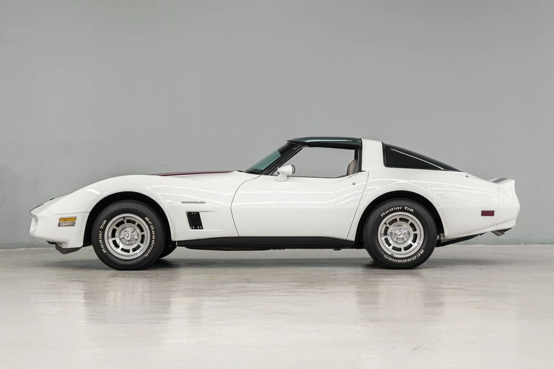 1982 Chevrolet Corvette C3 - Image 3 of 12