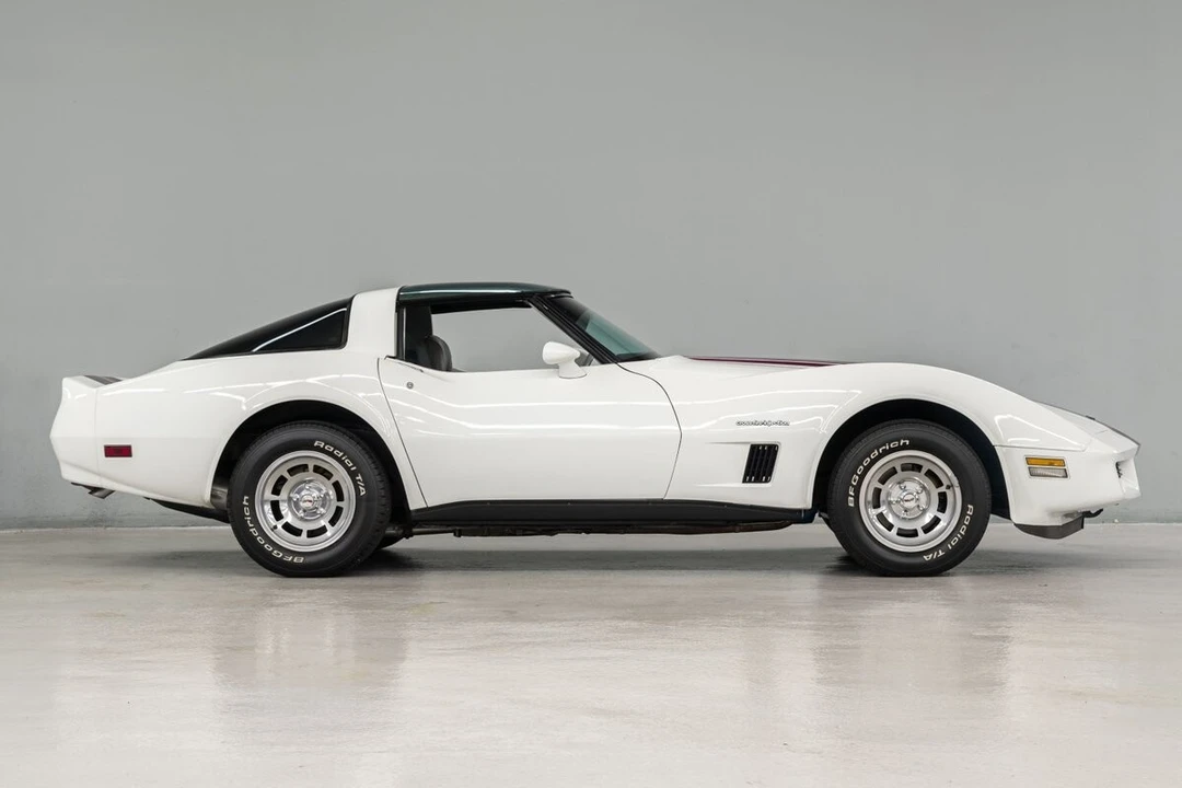 1982 Chevrolet Corvette C3 - Image 8 of 12