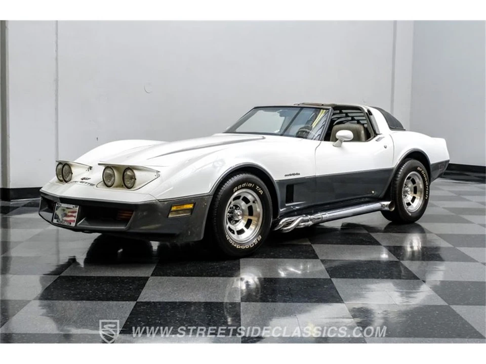 1982 Chevrolet Corvette C3 - Image 21 of 31