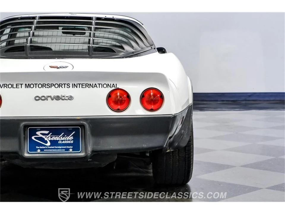 1982 Chevrolet Corvette C3 - Image 27 of 31