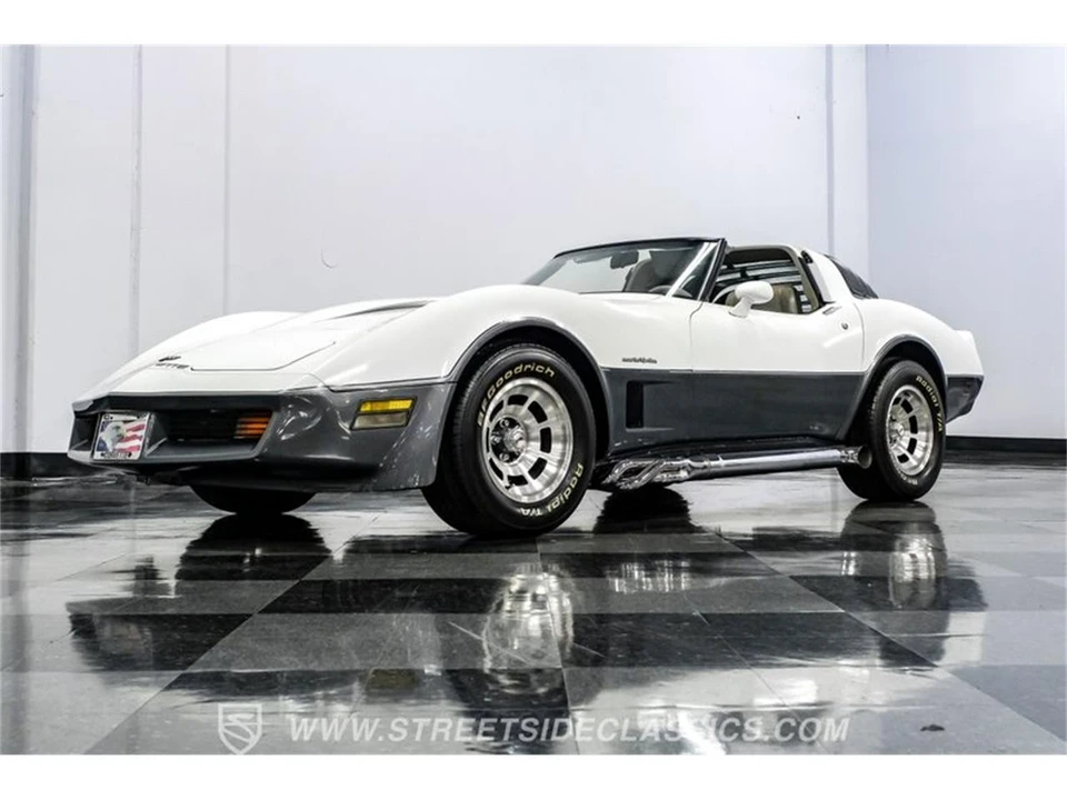 1982 Chevrolet Corvette C3 - Image 22 of 31