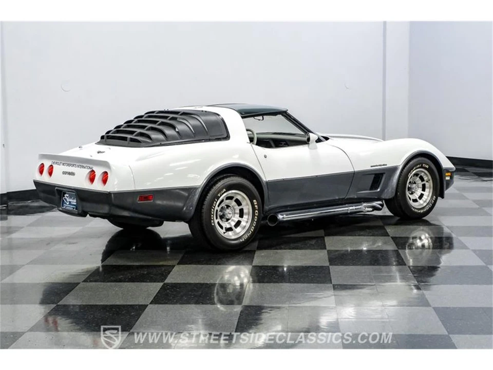 1982 Chevrolet Corvette C3 - Image 13 of 31