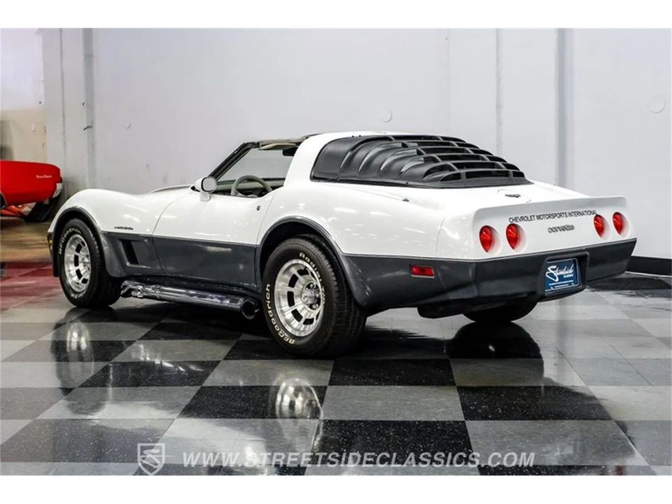 1982 Chevrolet Corvette C3 - Image 9 of 31