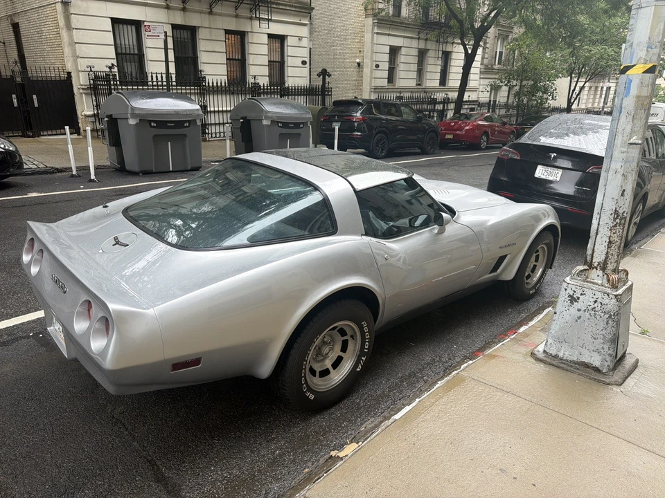 1982 Chevrolet Corvette C3 - Image 18 of 31